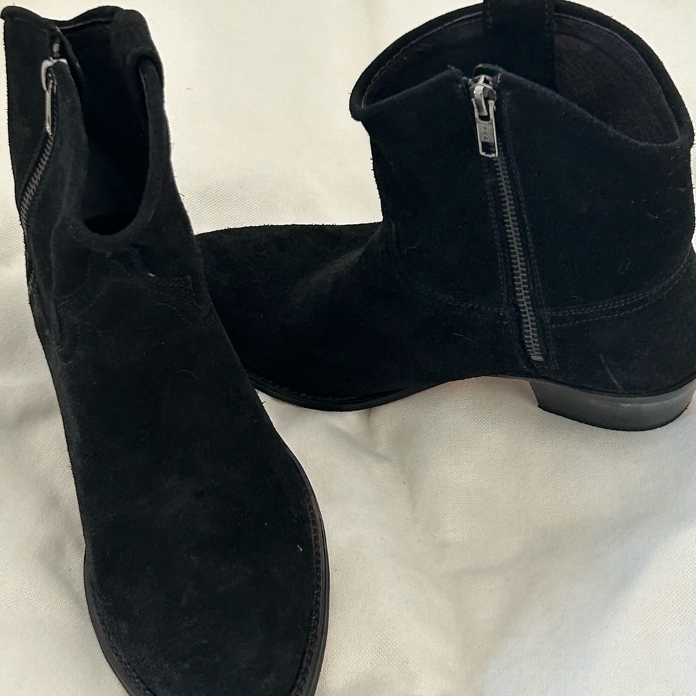 Mega stylish Sendra ankle boots blk suede